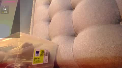 Anastasia Owen online show from December 20, 2024, 2:19 am