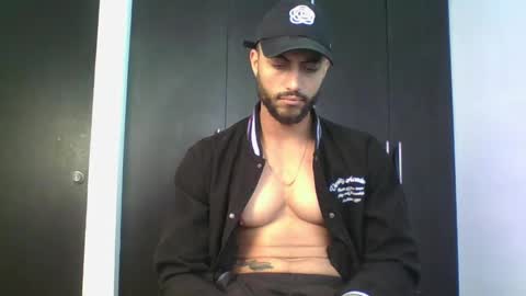 Snapshot of claybrown_ chatting on April 22, 2026, 5:25 pm Clay online show from April 22, 2026, 5:25 pm