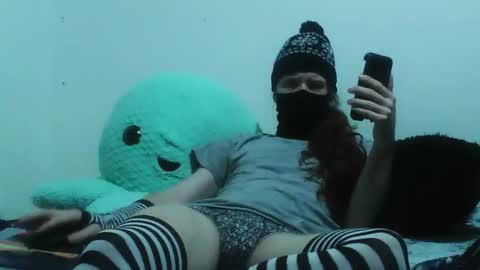 CleanSeleen online show from November 29, 2025, 2:53 pm