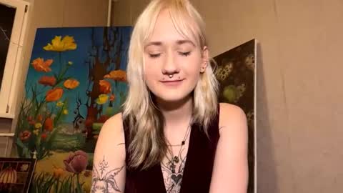 Jenny online show from October 15, 2025, 5:46 pm