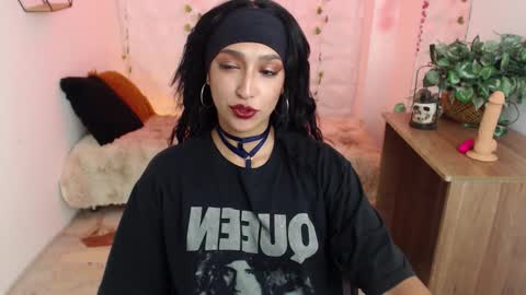 Cleo  online show from September 12, 2025, 12:11 am