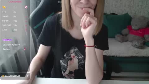 Cleo Sertori  online show from April 23, 2026, 3:36 pm