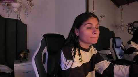 Cleopatra online show from January 12, 2026, 7:52 pm