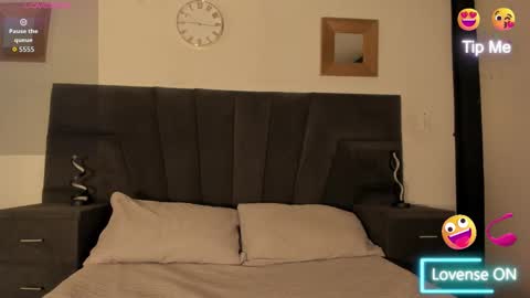 cleowhite_ online show from September 10, 2025, 5:18 am