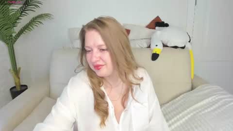 Snapshot of cleoxotie chatting on June 14, 2026, 2:35 am cleoxotie online show from June 14, 2026, 2:35 am