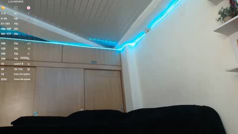 clermontt online show from September 20, 2025, 10:49 am