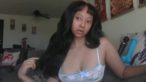 High Queen Clio online show from March 10, 2025, 11:16 pm