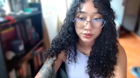 Snapshot of clitia_xx chatting on June 15, 2026, 8:22 pm Clitia online show from June 15, 2026, 8:22 pm
