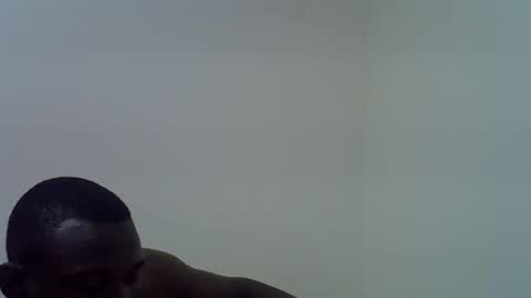 Snapshot of clive_damian chatting on April 22, 2026, 4:41 pm clive_damian online show from April 22, 2026, 4:41 pm