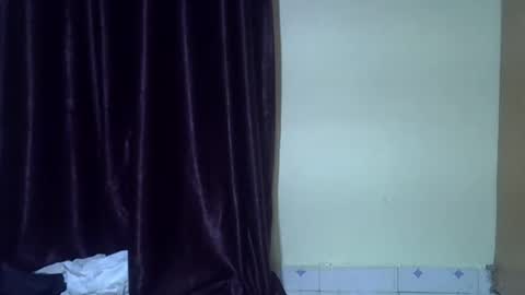 Snapshot of clive_damian chatting on June 1, 2026, 7:54 am clive_damian online show from June 1, 2026, 7:54 am