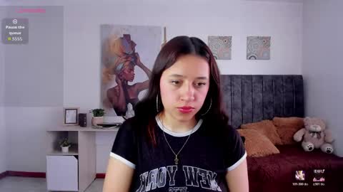 Snapshot of cloe_7 chatting on June 1, 2026, 7:37 pm cloe_7 online show from June 1, 2026, 7:37 pm