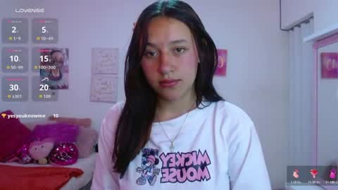 Snapshot of cloe_7 chatting on June 18, 2026, 1:48 pm cloe_7 online show from June 18, 2026, 1:48 pm