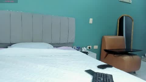Cloe online show from July 11, 2026, 1:41 am