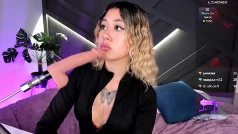 cloe_palmeer online show from February 19, 2025, 12:25 am