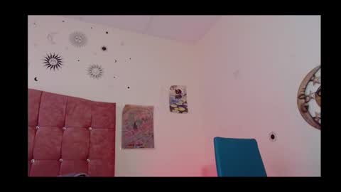 Snapshot of cloe_sun_ chatting on November 24, 2025, 6:51 pm cloe_sun_ online show from November 24, 2025, 6:51 pm