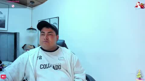 Cloe x Billy online show from December 3, 2025, 5:11 pm