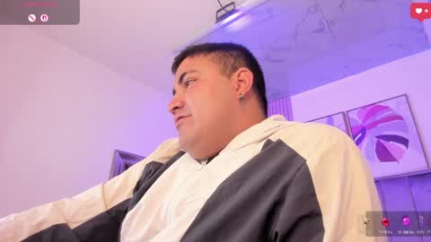 Cloe x Billy online show from April 18, 2026, 1:04 pm