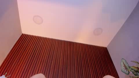 CHARLOTTE online show from October 10, 2025, 7:29 am