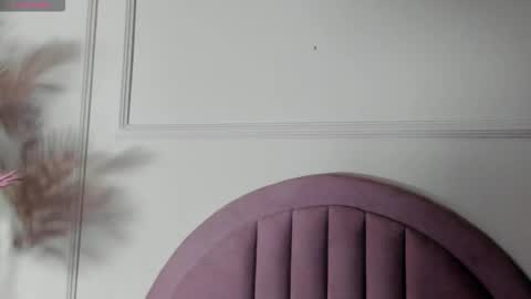 cloedurant online show from January 18, 2026, 3:54 am