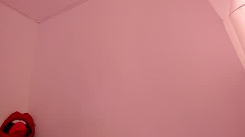 cloe online show from November 11, 2025, 7:03 pm