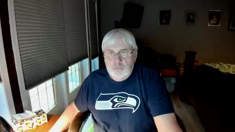 Snapshot of cloudalert62 chatting on April 8, 2026, 2:22 am cloudalert62 online show from April 8, 2026, 2:22 am