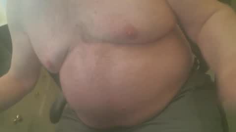 clouds8888 online show from November 29, 2025, 12:30 pm