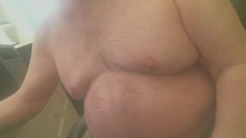 clouds8888 online show from December 1, 2025, 12:32 pm