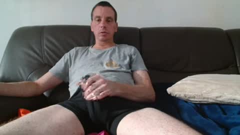 clouplefun online show from July 17, 2026, 5:36 am