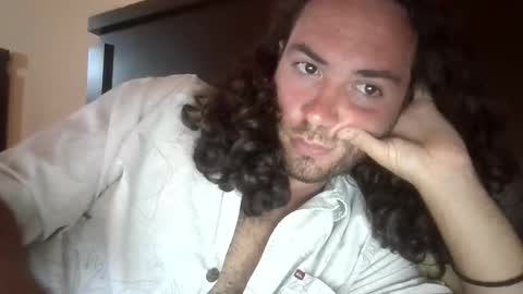 clovemafs online show from October 16, 2025, 7:53 am