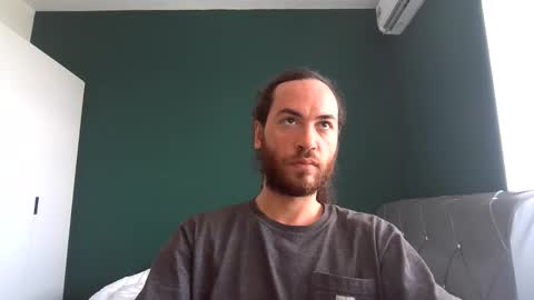 clovemafs online show from December 5, 2025, 5:16 am