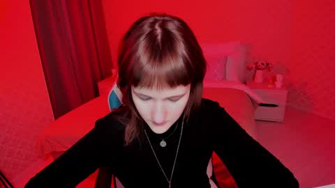  Clover  follow me  online show from December 15, 2024, 2:48 pm