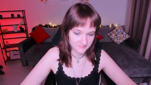  Clover  follow me  online show from January 5, 2025, 2:52 pm