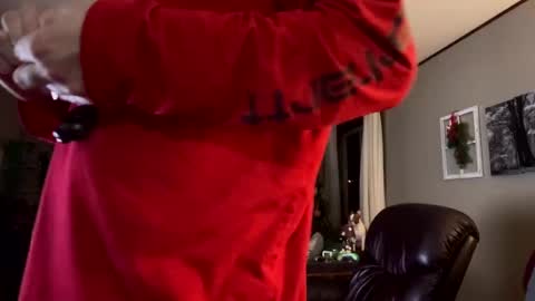 cloverboy1988 online show from December 9, 2024, 12:08 pm