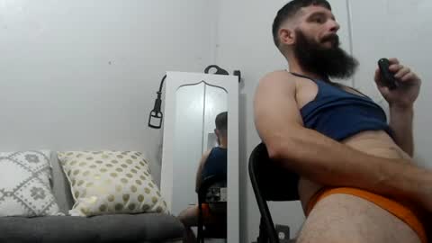 Snapshot of clubb86 chatting on June 23, 2026, 1:09 pm Maxxdieselx69 online show from June 23, 2026, 1:09 pm