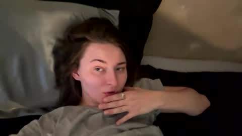 Snapshot of clumsycummer chatting on June 2, 2026, 3:25 pm B Bri ClumsySCHEDULE online show from June 2, 2026, 3:25 pm