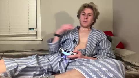 Clyde Austin online show from January 9, 2026, 3:09 am