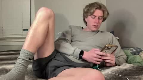 Clyde Austin online show from March 19, 2026, 2:15 am