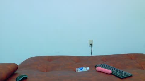 Clyde and Bunny online show from December 7, 2024, 7:10 pm