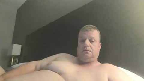 cmachen online show from November 11, 2025, 2:11 am