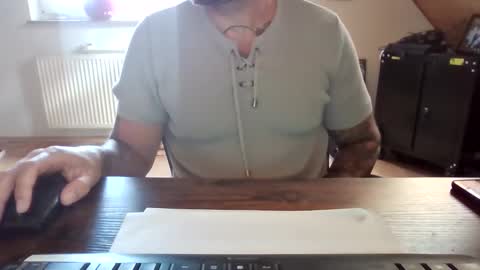 cock4onenight online show from September 10, 2025, 9:09 am