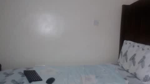 cocoa_devine online show from April 22, 2026, 2:58 am