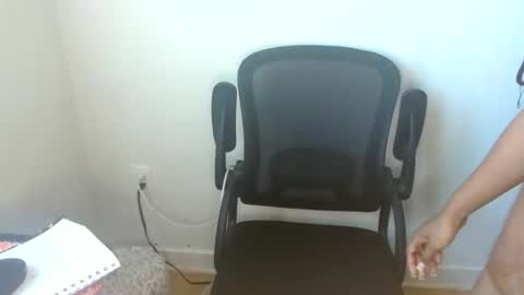 chanel online show from April 19, 2026, 11:07 pm