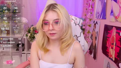 Mia online show from January 25, 2025, 3:51 am