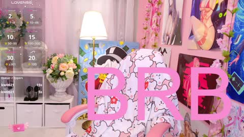 Mia online show from February 1, 2025, 11:58 pm