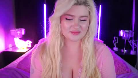 onlyfans amyleyy online show from February 10, 2025, 10:31 am