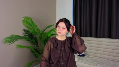 Kim online show from March 25, 2026, 3:07 pm