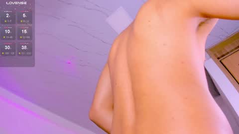 Snapshot of codytwink_ chatting on May 10, 2026, 11:26 am Cody online show from May 10, 2026, 11:26 am