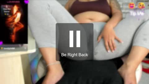 laurita online show from December 5, 2025, 5:27 am