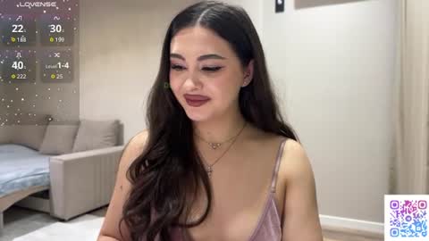 Yumi online show from June 17, 2026, 11:16 pm