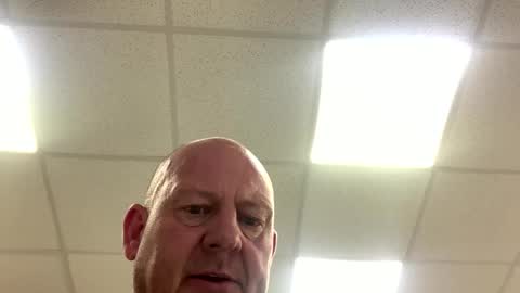 Snapshot of col4nows chatting on September 15, 2025, 1:00 pm col4nows online show from September 15, 2025, 1:00 pm